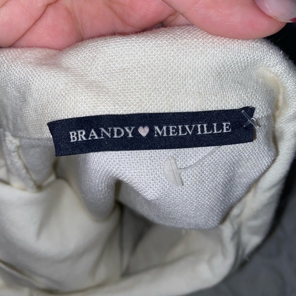 Brandy Melville collared shirt - Picture 6 of 6